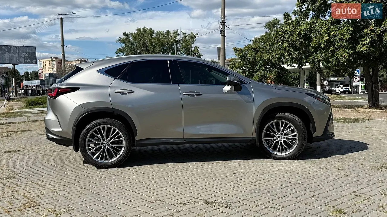 Lexus Nx 2025 photo 3