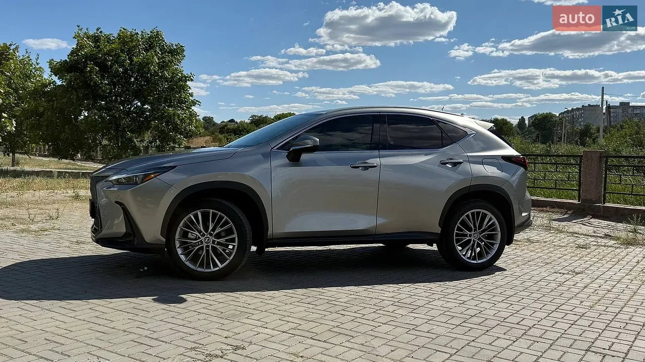 Lexus Nx 2025 photo 4
