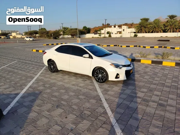 Toyota Corolla 2016 photo 3
