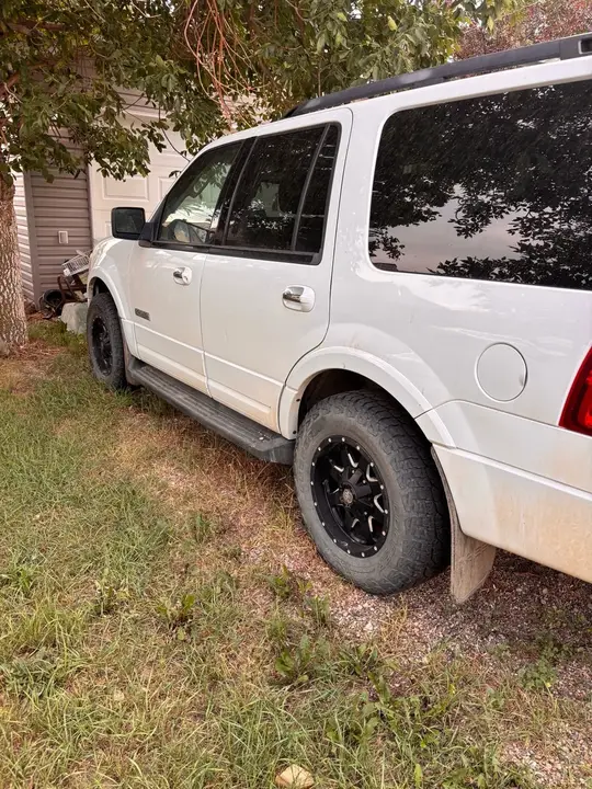 Ford Expedition 2008 photo 2