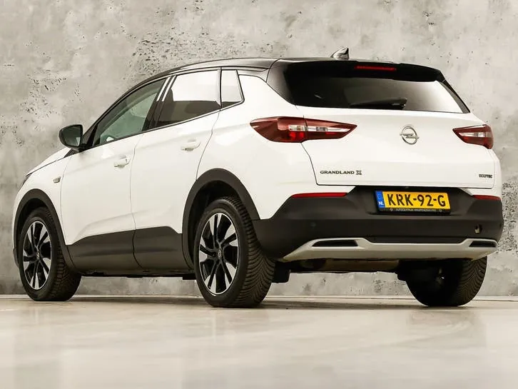 Opel Grandland X 2021 photo 3