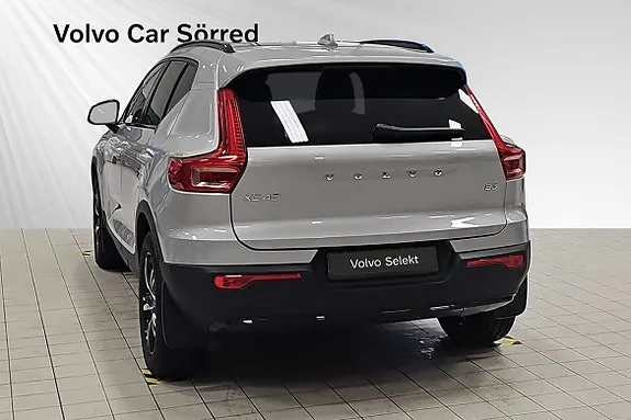 Volvo Xc40 2025 photo 4