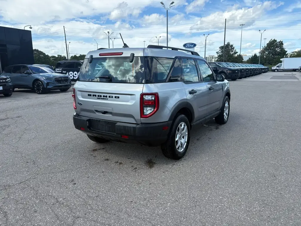 Ford Bronco Sport 2023 photo 2