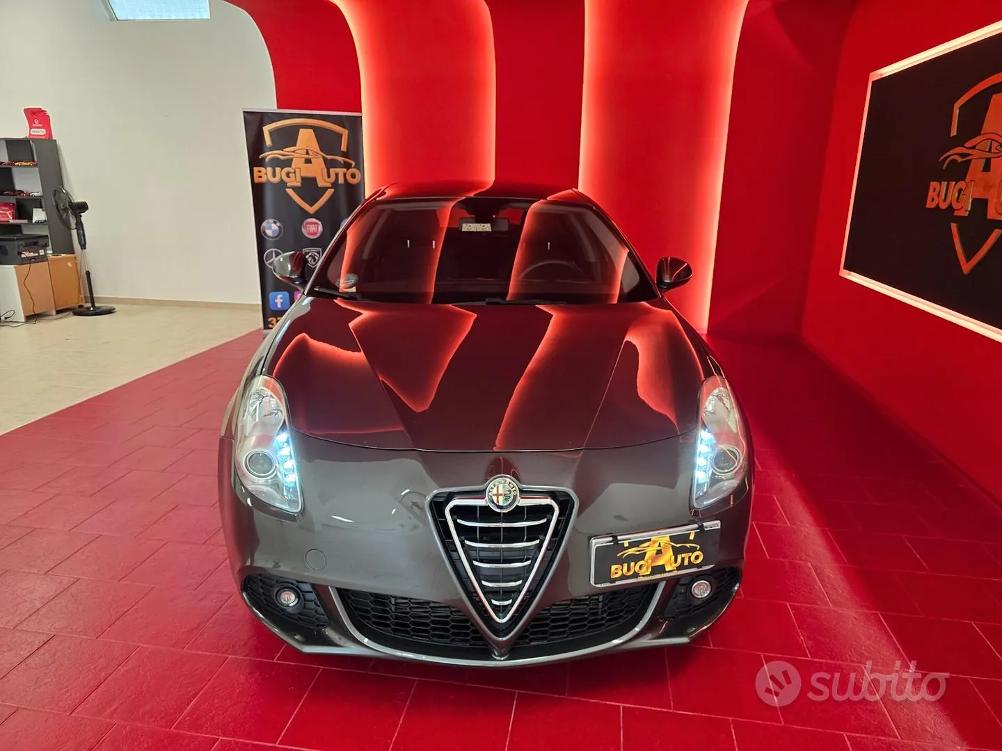 Alfa Romeo Giulietta 2013 photo 2