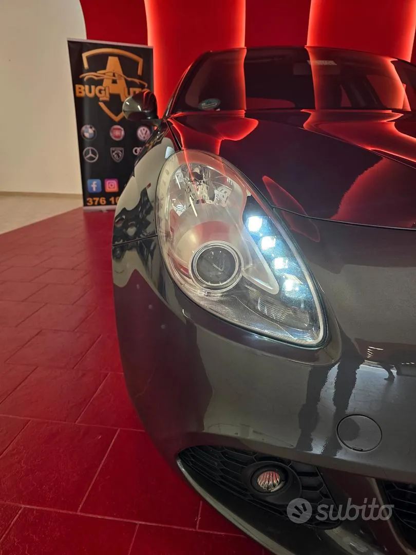 Alfa Romeo Giulietta 2013 photo 5