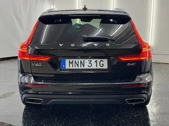 Volvo V60 Cross Country 2022 photo 4