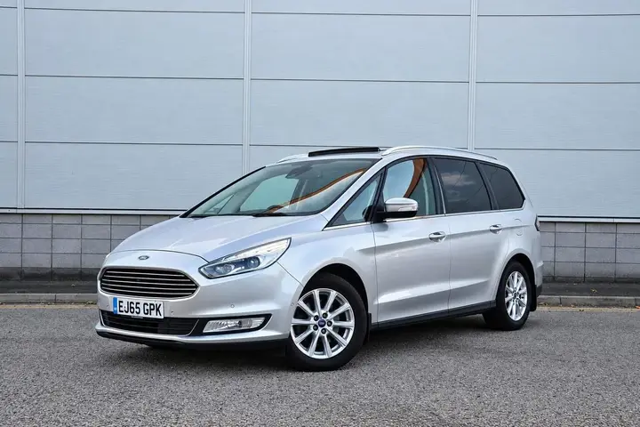 Ford Galaxy 2015 photo 4