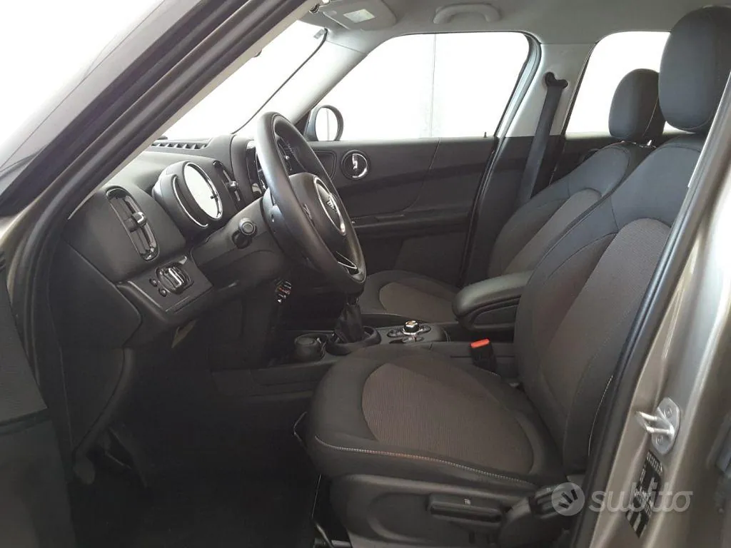 Mini Countryman 2019 photo 5
