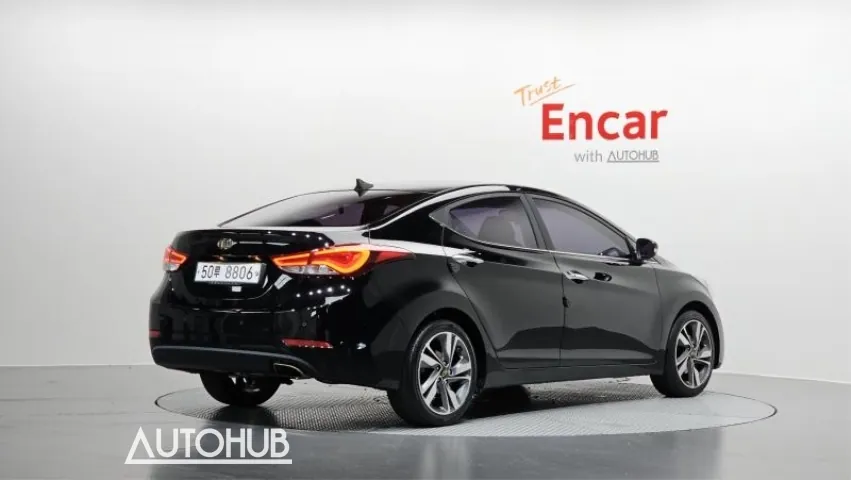 Hyundai Avante 2014 photo 4