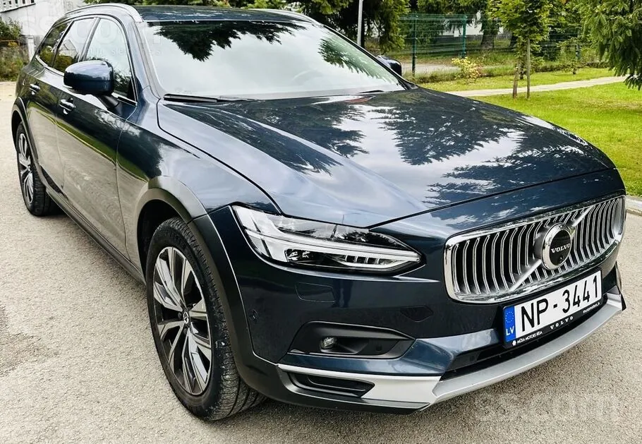 Volvo V90 2021 photo 4
