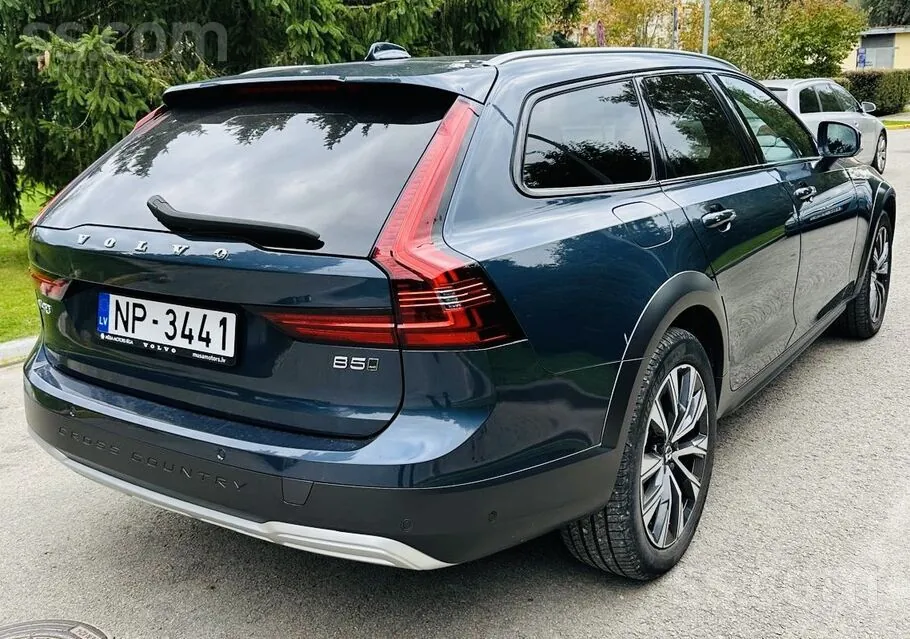Volvo V90 2021 photo 3