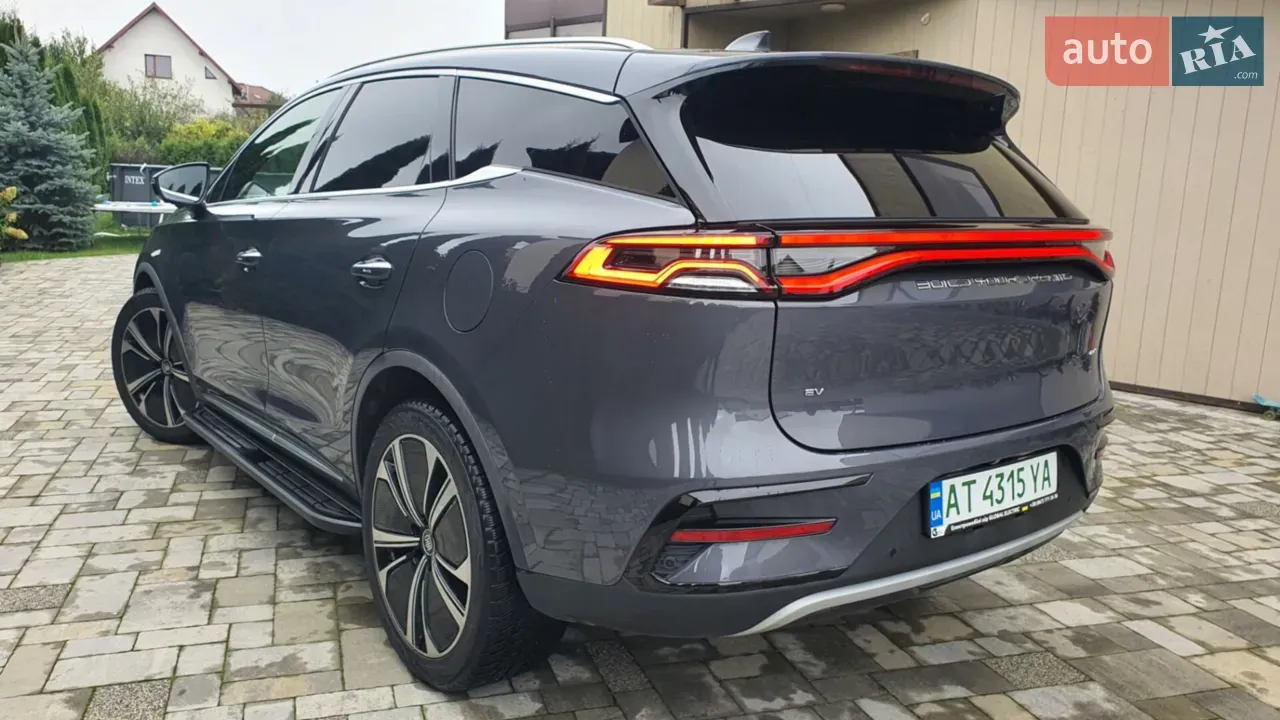 BYD Tang 2022 photo 3