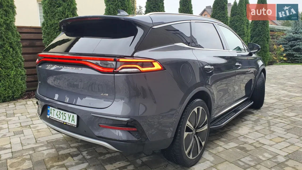 BYD Tang 2022 photo 5