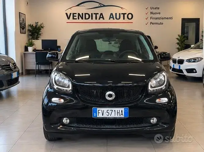 Smart Fortwo 2019 photo 2