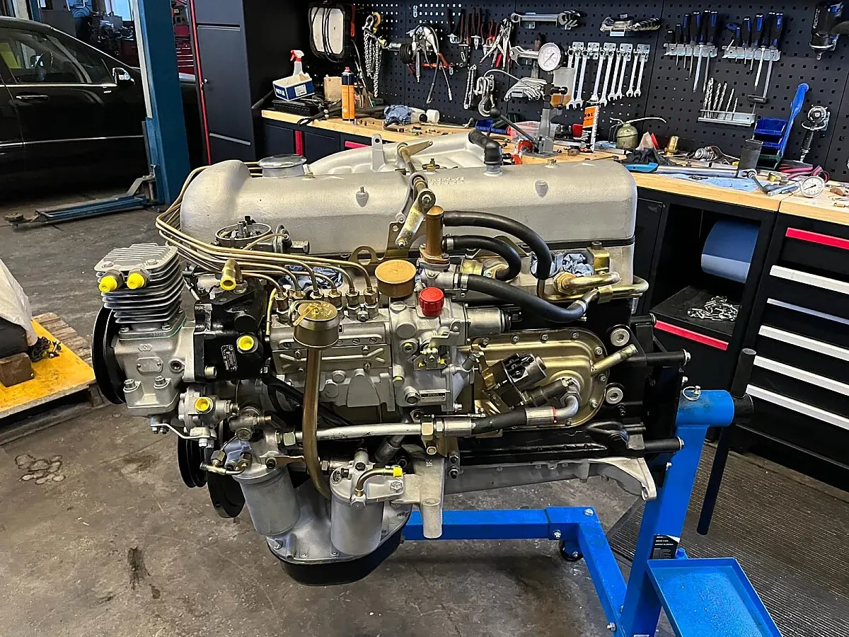 Mercedes-Benz 300Se 1964 photo 2