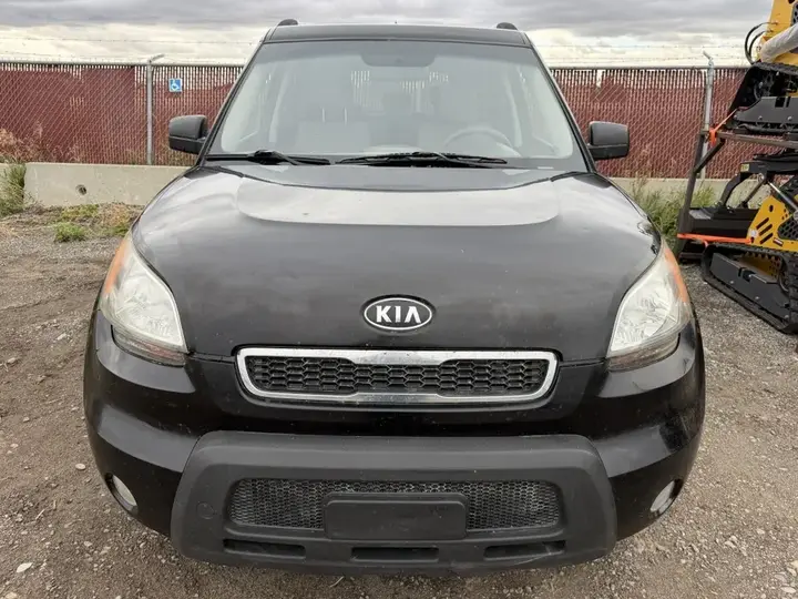 Kia Soul 2010 photo 2