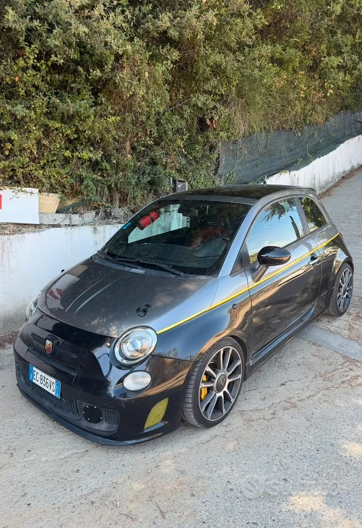 Abarth 500 2010 photo 3