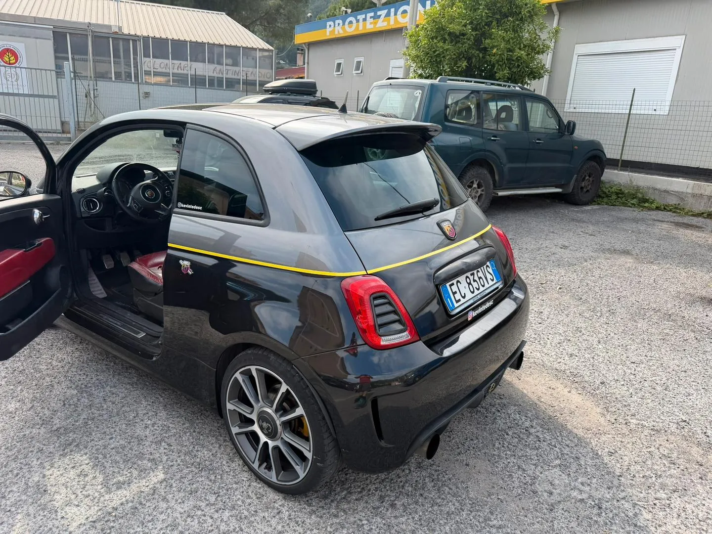 Abarth 500 2010 photo 4