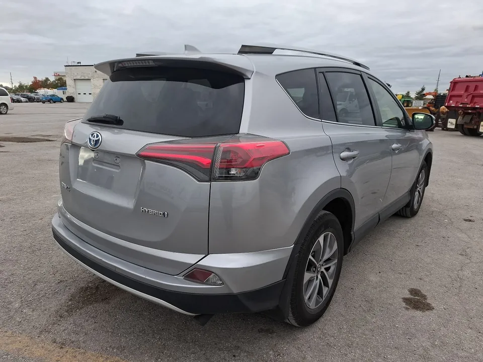 Toyota Rav4 2018 photo 5
