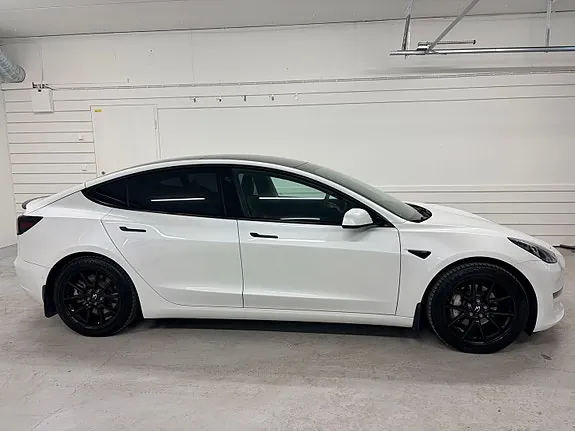Tesla Model 3 2021 photo 4
