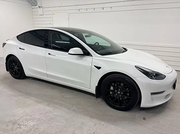 Tesla Model 3 2021 photo 3