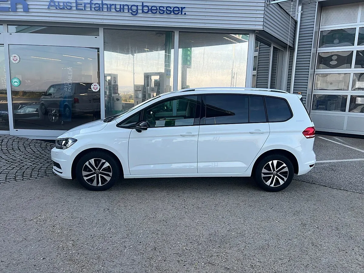 Volkswagen Touran 2026 photo 3
