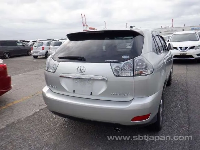 Toyota Harrier 2003 photo 4