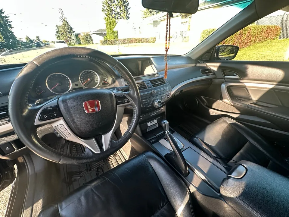 Honda Accord 2011 photo 5