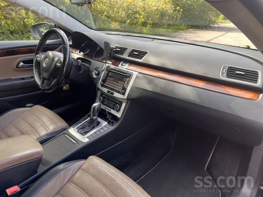 Volkswagen Passat Cc 2011 photo 3