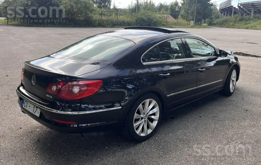 Volkswagen Passat Cc 2011 photo 2
