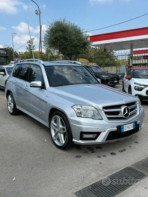 Mercedes-Benz Glk Class 2011 photo 3
