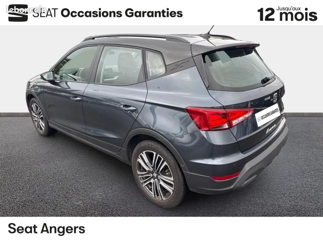 Seat Arona 2023 photo 3