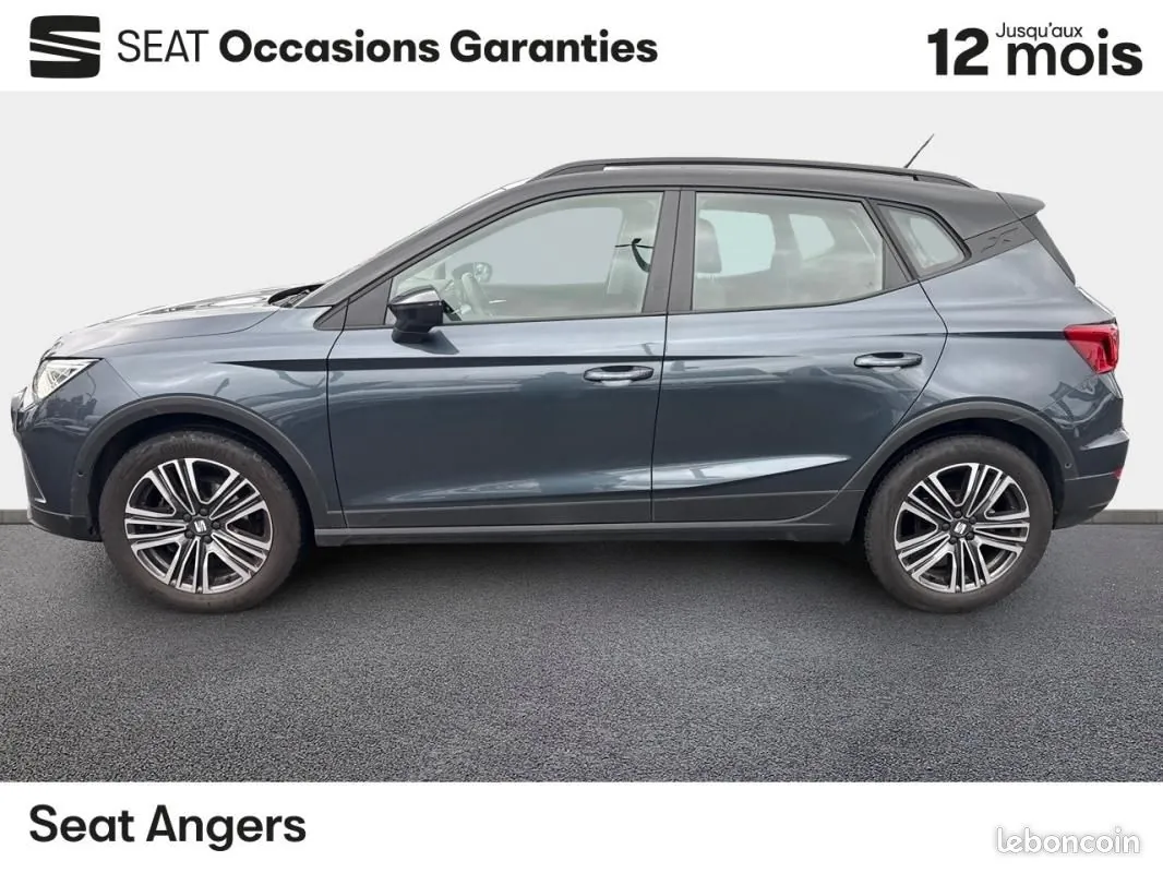 Seat Arona 2023 photo 2