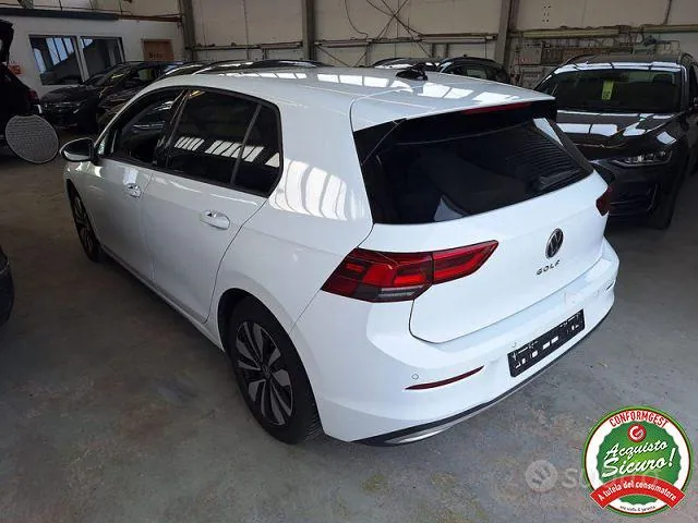 Volkswagen Golf 2023 photo 4