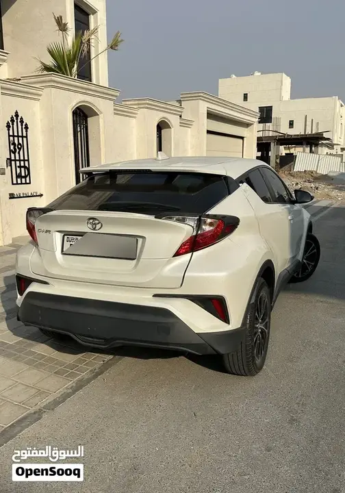 Toyota C-Hr 2020 photo 2