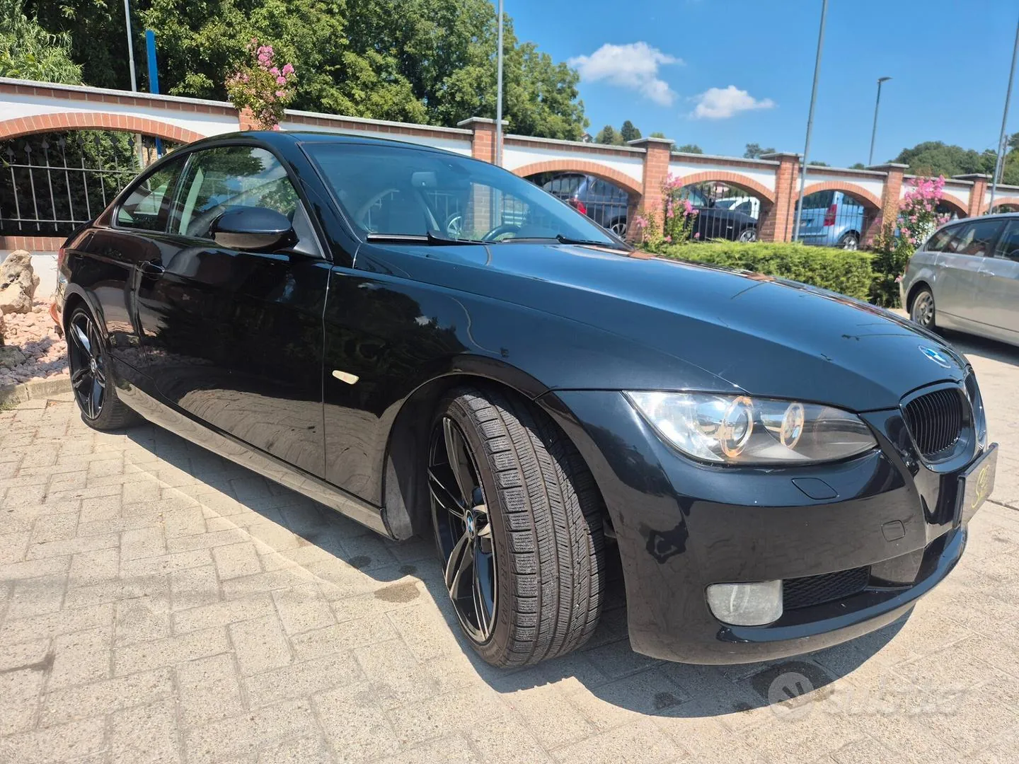BMW 320I 2008 photo 3