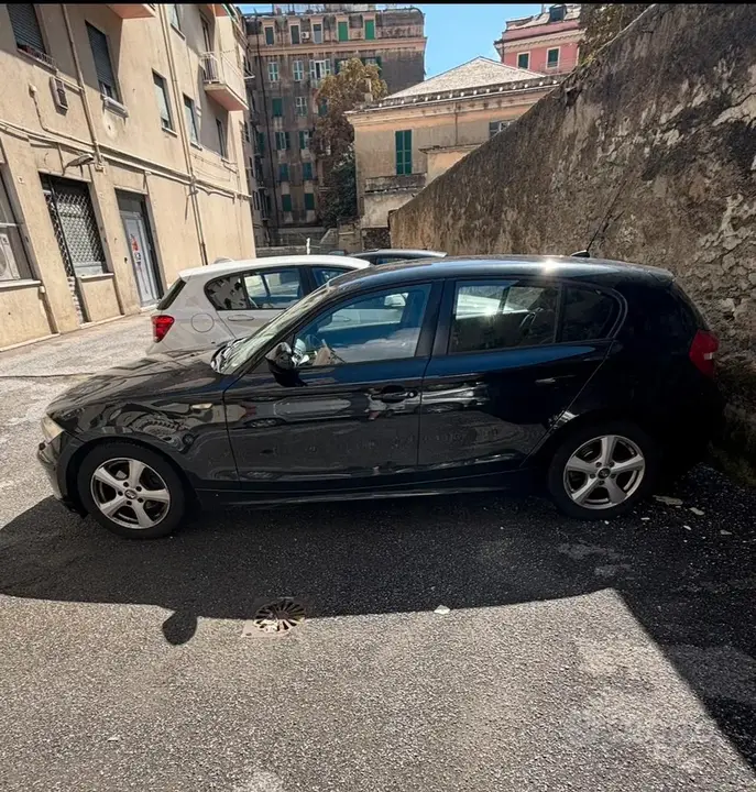 BMW 1 Series 2011 photo 3