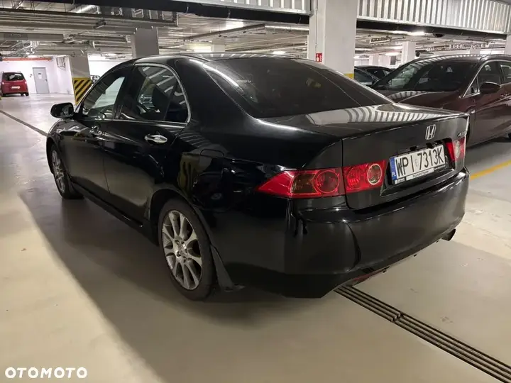 Honda Accord 2004 photo 5