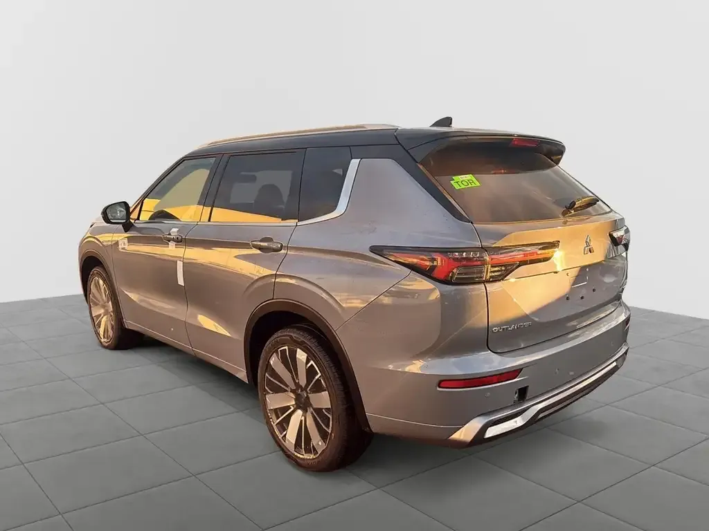 Mitsubishi Outlander 2026 photo 4