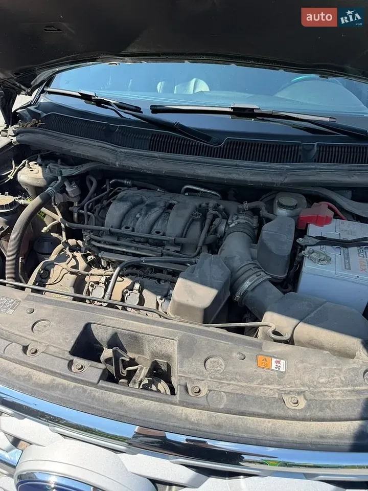 Ford Explorer 2018 photo 2