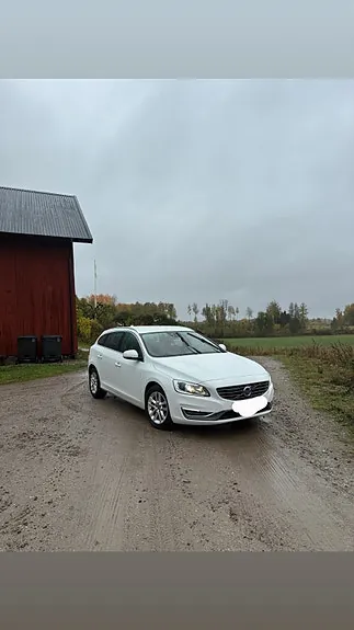 Volvo V60 2014 photo 2