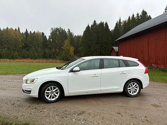 Volvo V60 2014 photo 4