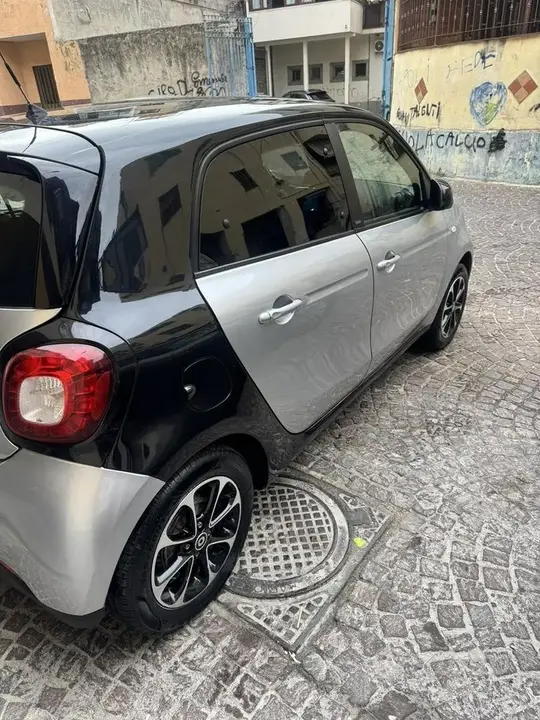 Smart Forfour 2017 photo 2
