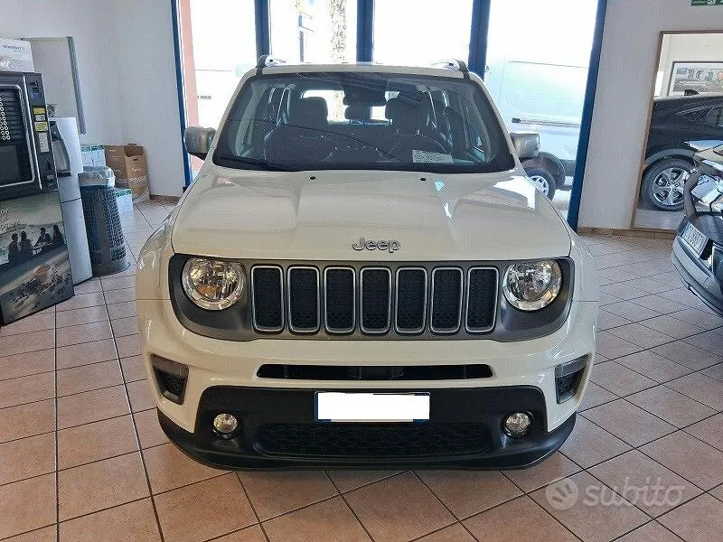 Jeep Renegade 2023 photo 2
