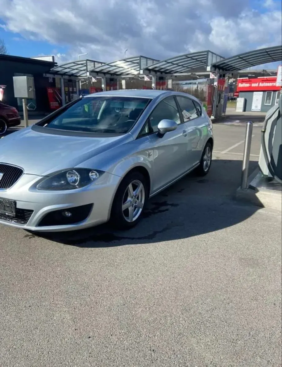 Seat Leon 2009 photo 3