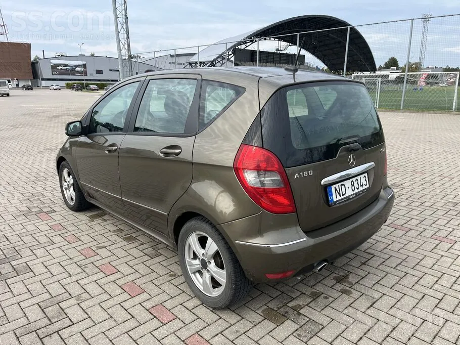 Mercedes-Benz A180 2008 photo 5