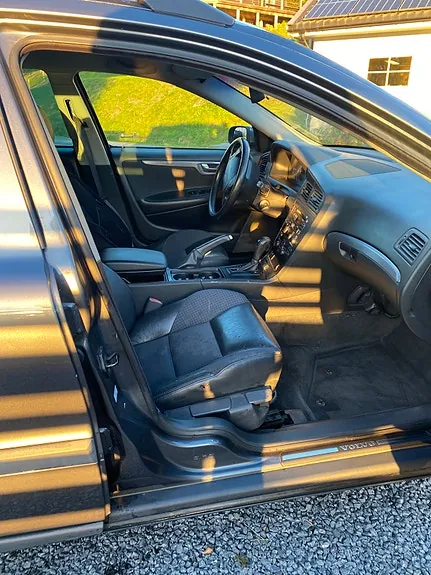 Volvo V70 2004 photo 4