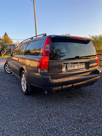 Volvo V70 2004 photo 3