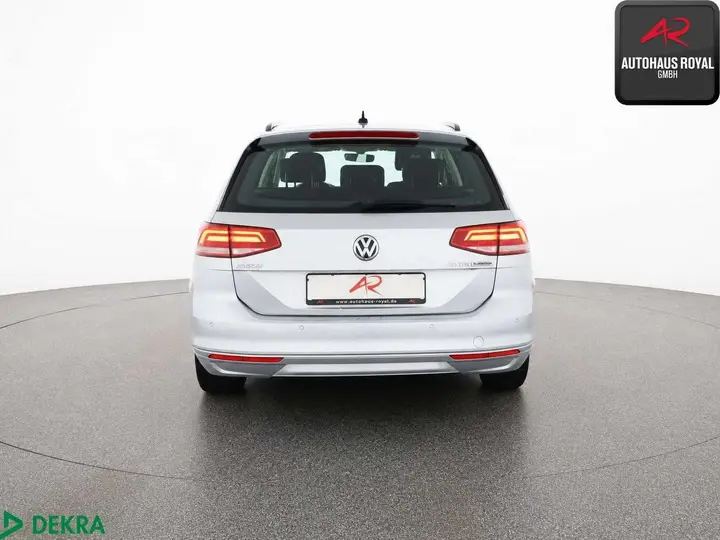 Volkswagen Passat 2016 photo 4