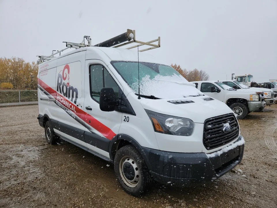 Ford Transit 2015 photo 3